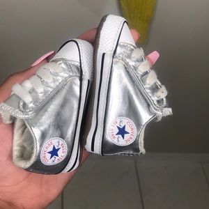 infant silver converse